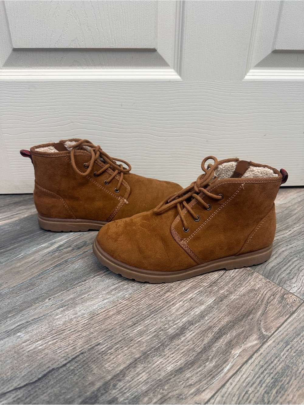 Cat & Jack Boys Ronin Chukka Ankle Boots Faux Suede Sherpa Lined Size 3 Brown